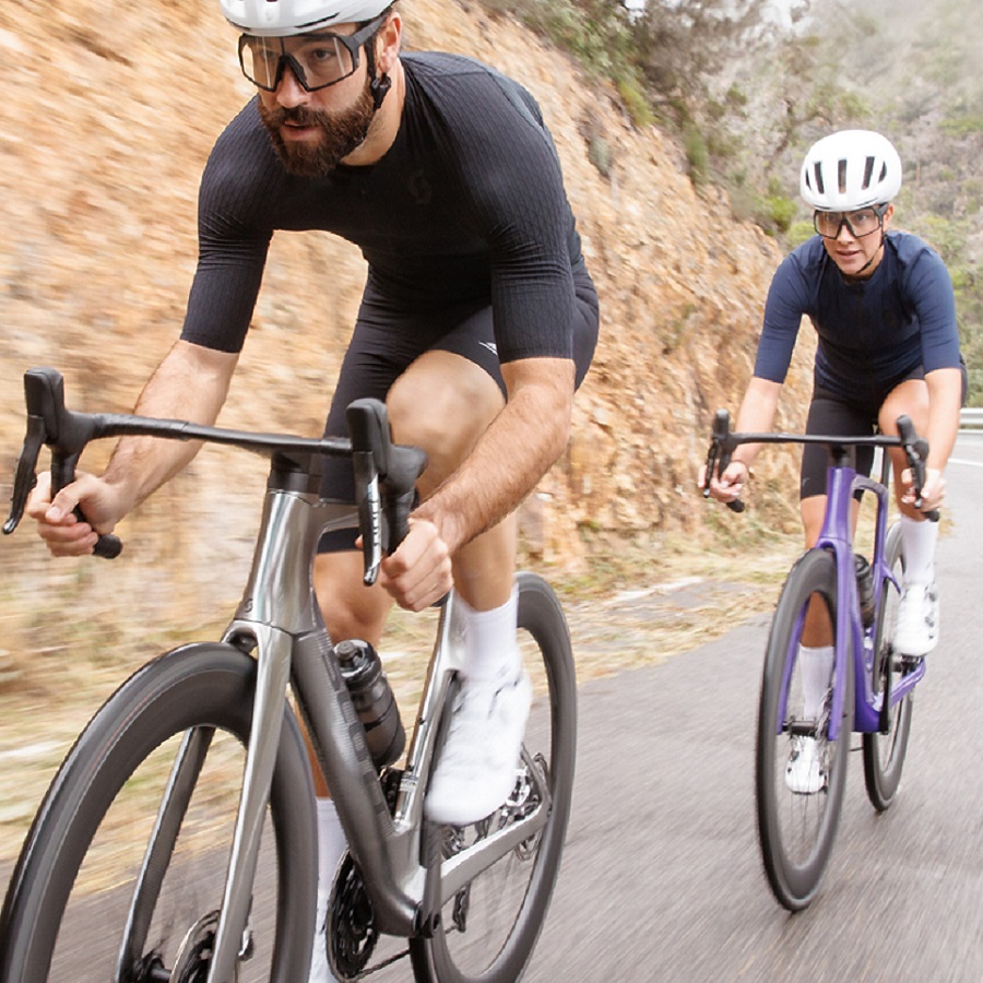 <div class='gp_title'>Road Bikes</div>